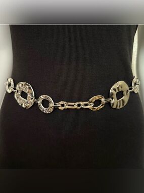 Silver tone metallic disc skinny chain belt